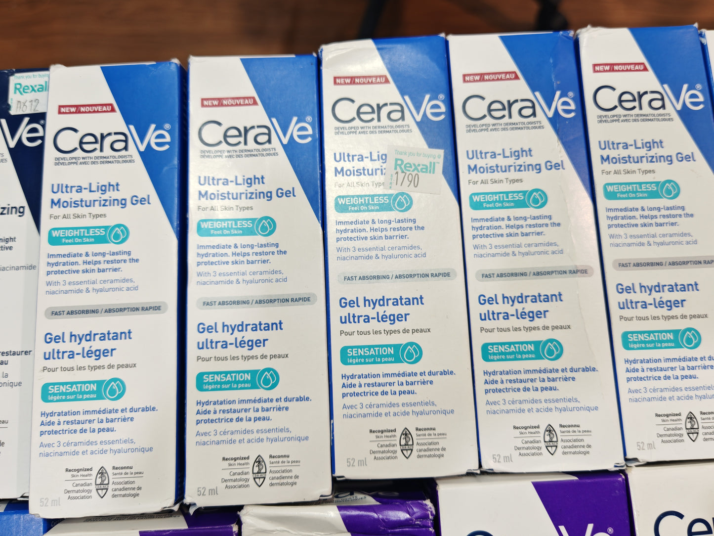 Cerave Ultra-Light Moisturizing Gel 52 ml (Canada)