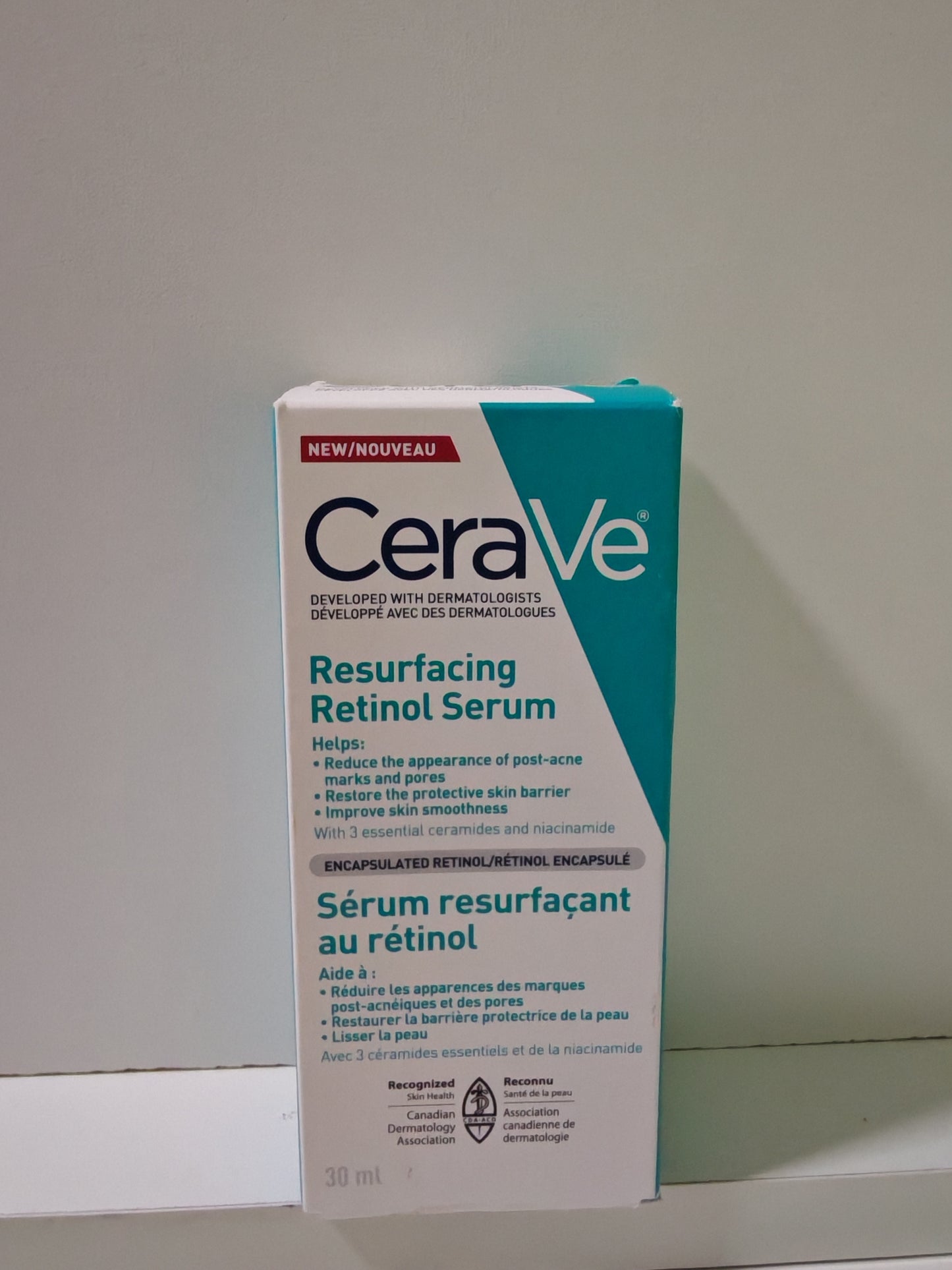 Cerave Resurfacing Retinol Serum 30 ml ( Canada)