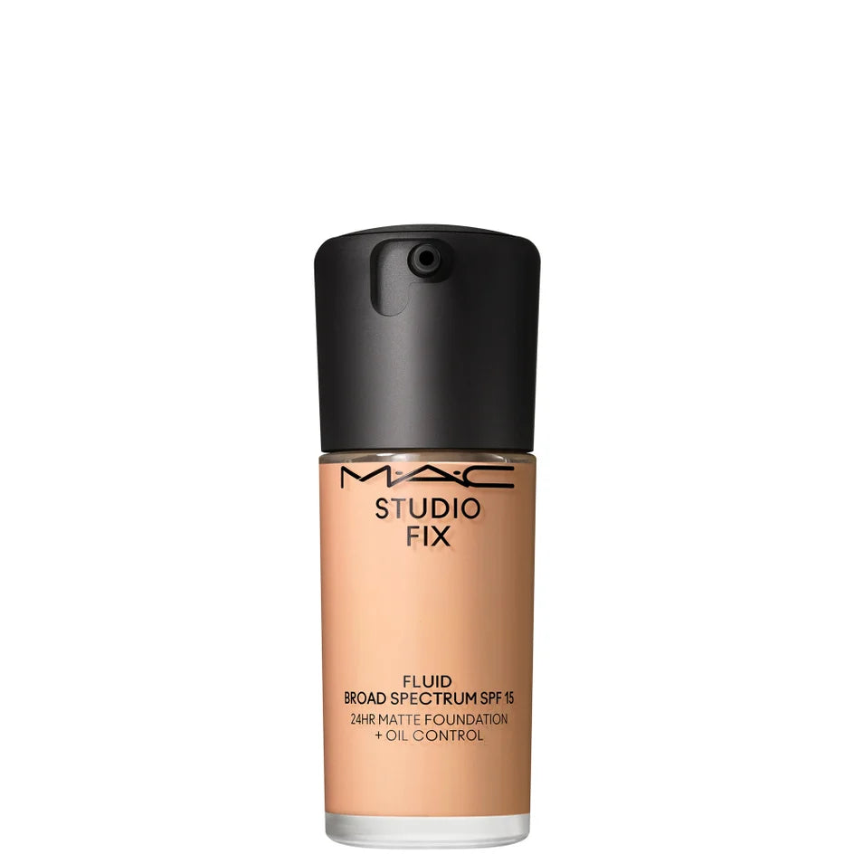 MAC Studio Fix Fluid SPF15 Foundation - NC35